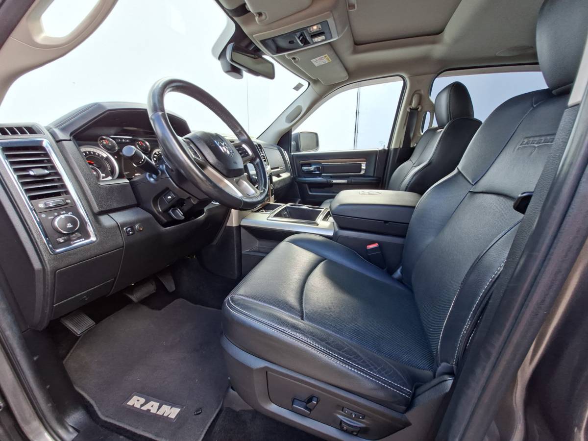 Dodge Ram 1500 Dodge Ram 1500 5.7 V8 5-Pers Stoelkoel+verw. orig.NL Trekhaak(3500kg) Quad Cab 6’4