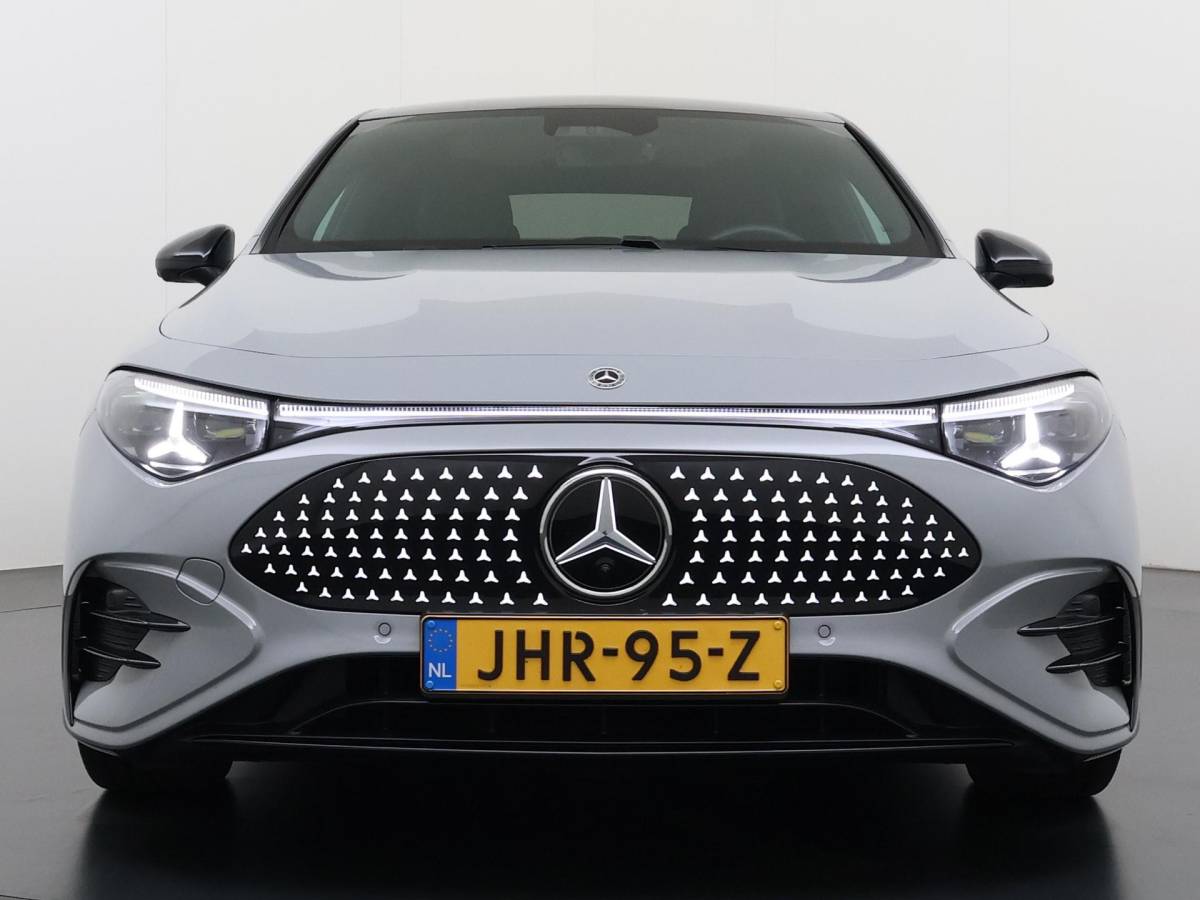Mercedes-Benz CLA Mercedes-Benz CLA-klasse 250+ Launch Edition 85.5 kWh AMG| NIEUW MODEL| 11.000KM!| ELEKTRISCHE STOELEN| CAMERA| DODE HOEK| FABRIEKSGARANTIE MERCEDES| ORIGINEEL NEDERLANDS NAP| ALPINE GRIJS| 19 INCH VELGEN|