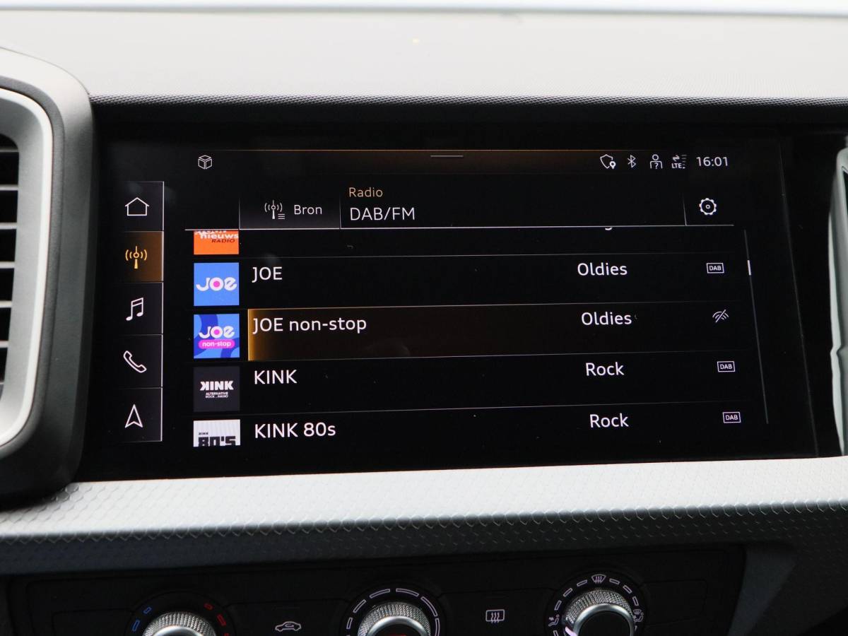 Audi A1 Audi A1 citycarver 30 TFSi 110 Pk Automaat epic | Virtual Cockpit| Adaptive Cruise | Airco | CarPlay | 17 Inch | 27.117 Km !!