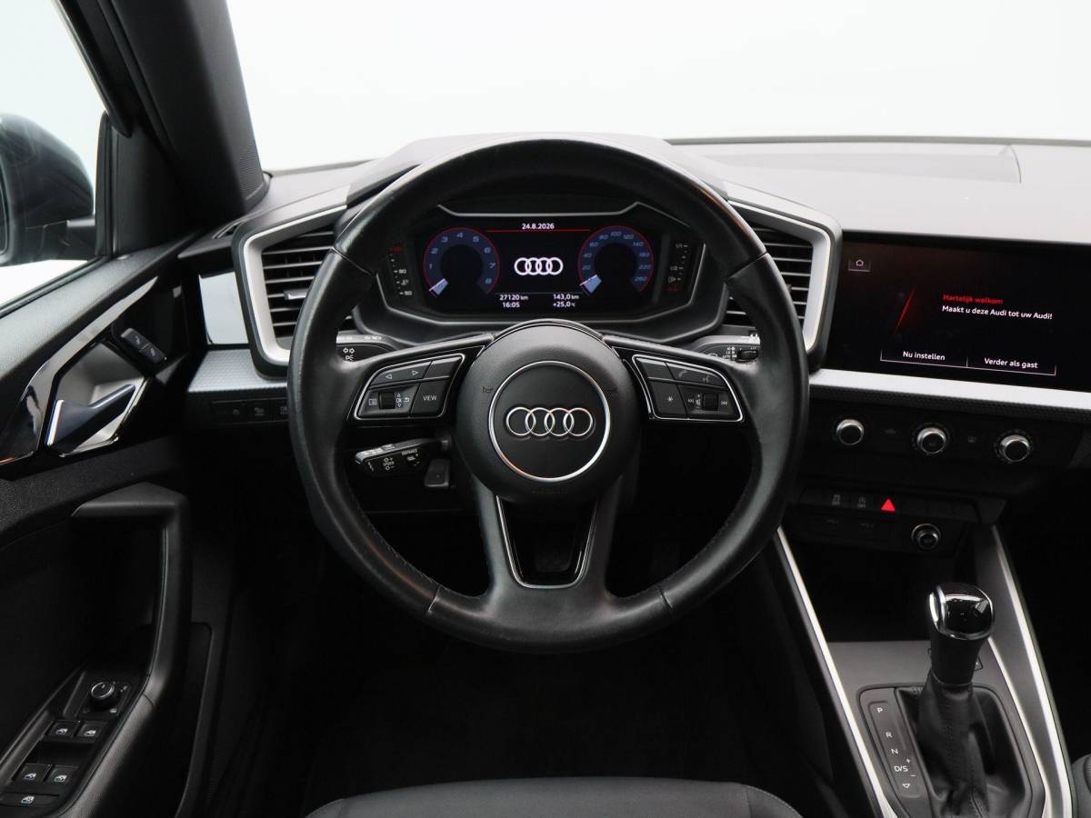 Audi A1 Audi A1 citycarver 30 TFSi 110 Pk Automaat epic | Virtual Cockpit| Adaptive Cruise | Airco | CarPlay | 17 Inch | 27.117 Km !!