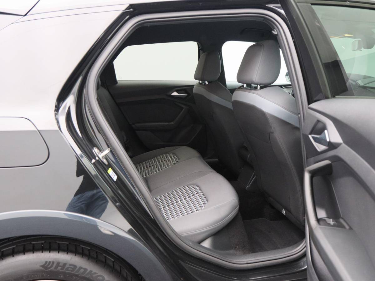 Audi A1 Audi A1 citycarver 30 TFSi 110 Pk Automaat epic | Virtual Cockpit| Adaptive Cruise | Airco | CarPlay | 17 Inch | 27.117 Km !!