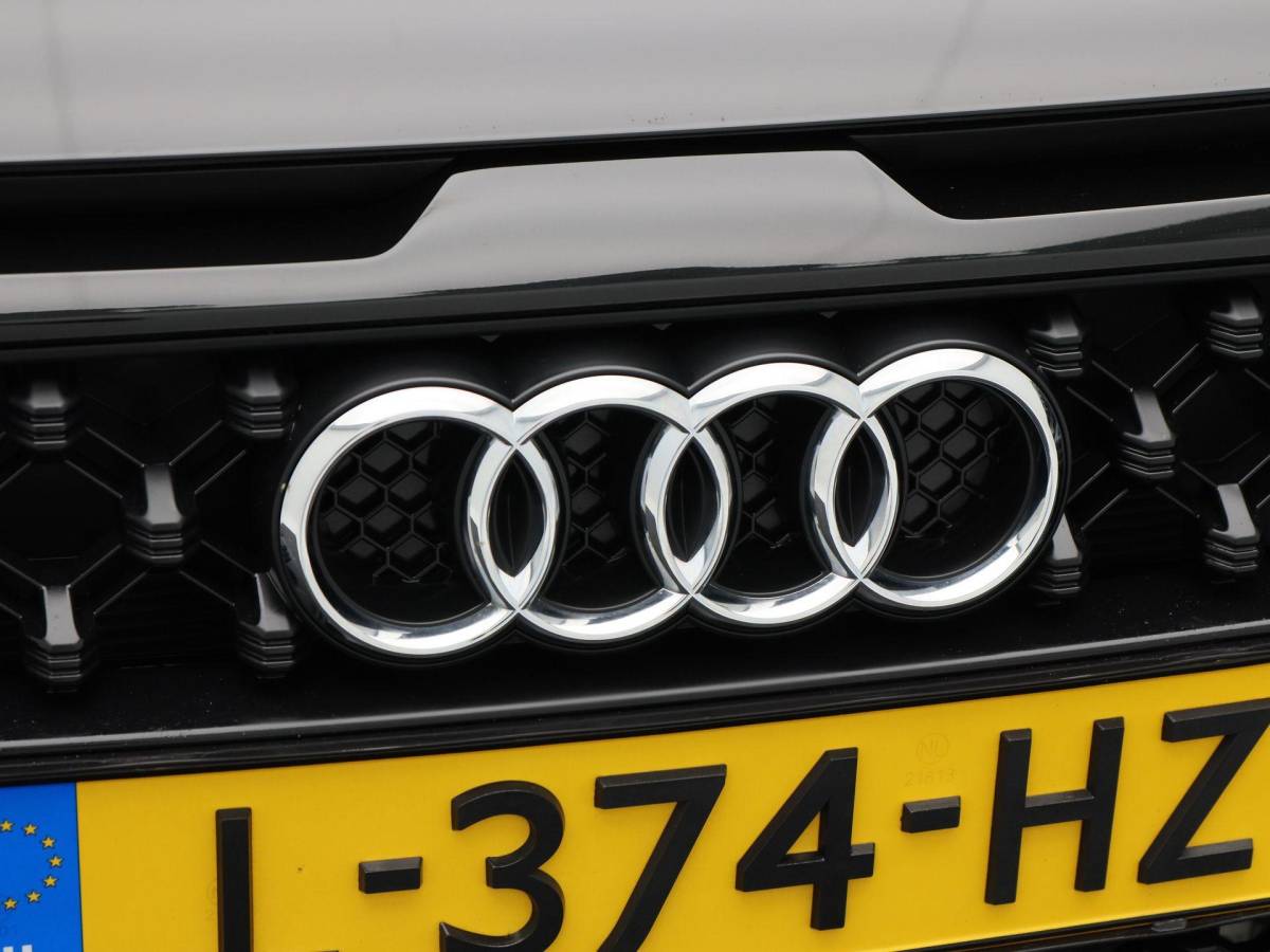 Audi A1 Audi A1 citycarver 30 TFSi 110 Pk Automaat epic | Virtual Cockpit| Adaptive Cruise | Airco | CarPlay | 17 Inch | 27.117 Km !!