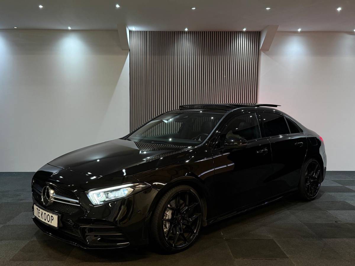 Mercedes-Benz A-Klasse Mercedes-Benz A-klasse AMG 35 4MATIC Pano BI color Leer Camera