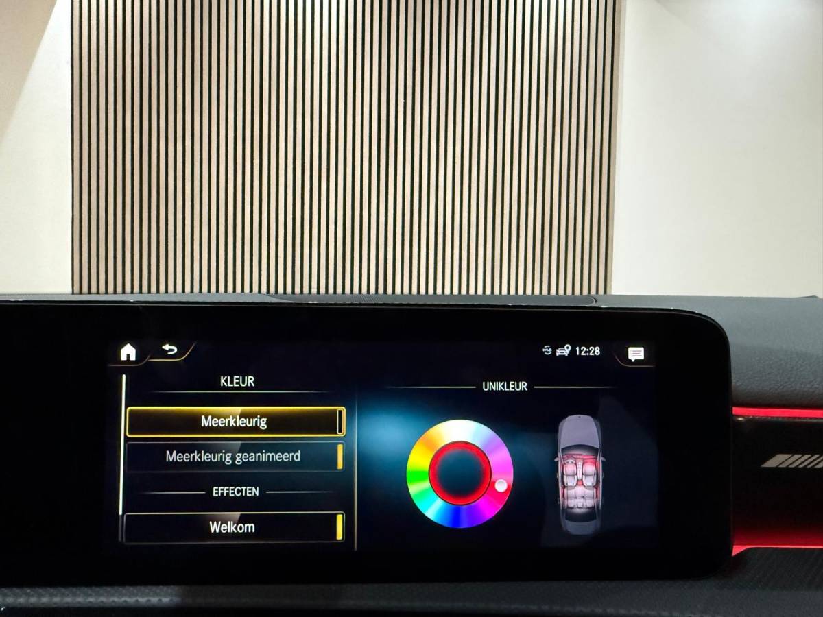Mercedes-Benz A-Klasse Mercedes-Benz A-klasse AMG 35 4MATIC Pano BI color Leer Camera