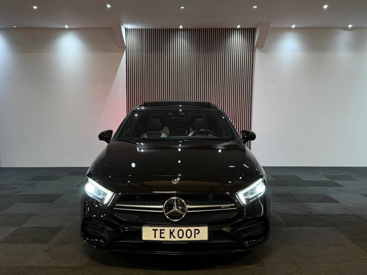 Mercedes-Benz A-Klasse Mercedes-Benz A-klasse AMG 35 4MATIC Pano BI color Leer Camera