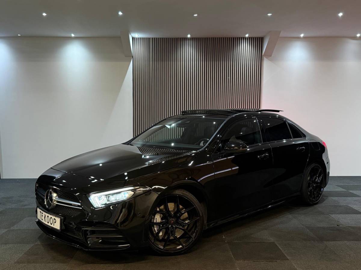 Mercedes-Benz A-Klasse Mercedes-Benz A-klasse AMG 35 4MATIC Pano BI color Leer Camera