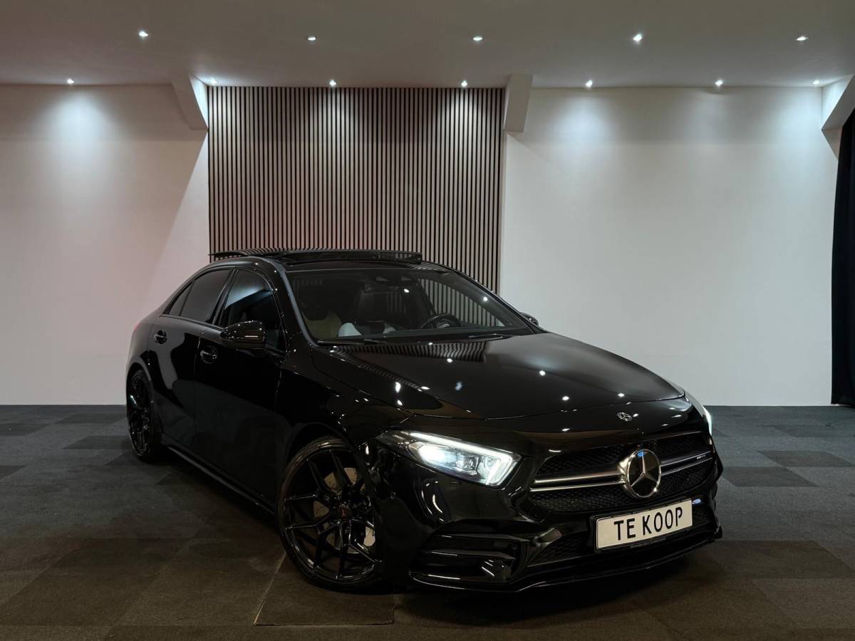Mercedes-Benz A-Klasse Mercedes-Benz A-klasse AMG 35 4MATIC Pano BI color Leer Camera