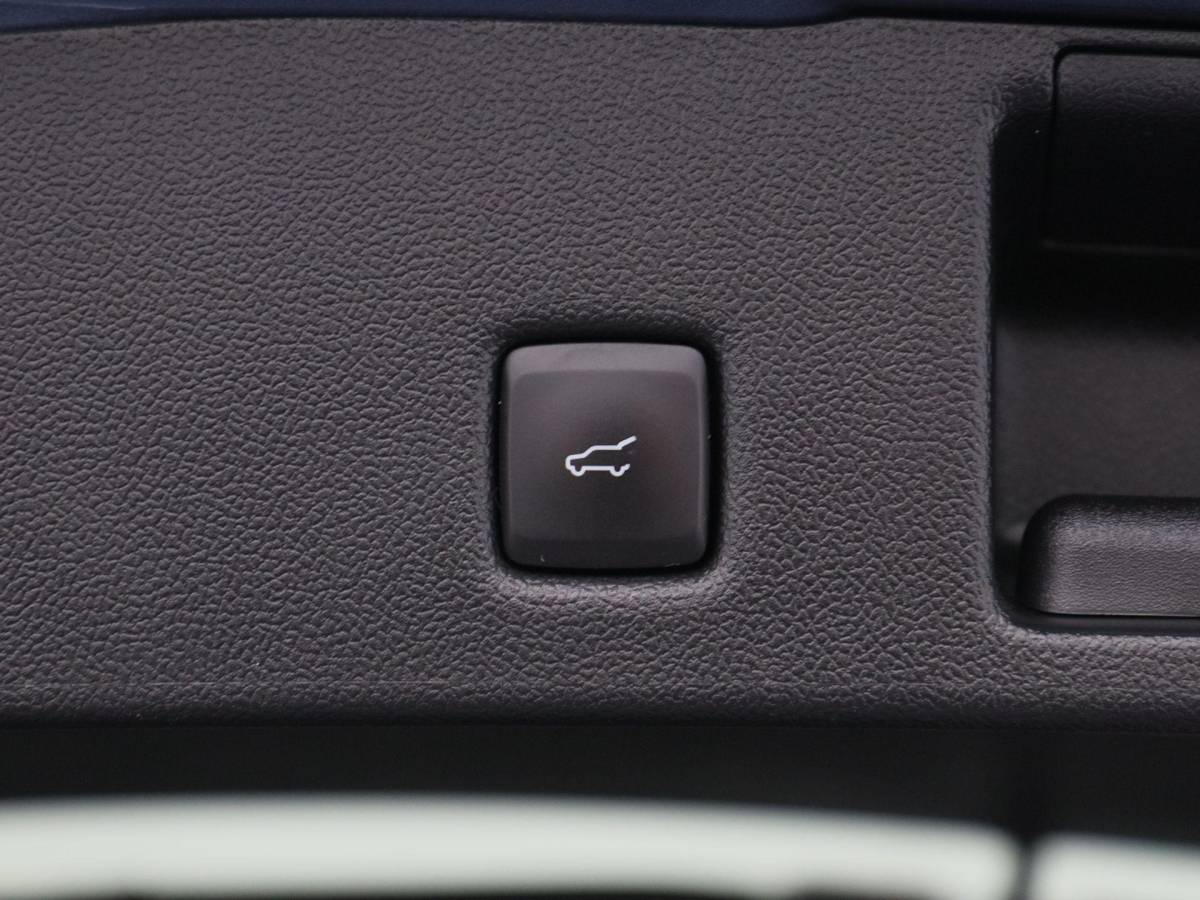 Ford Kuga Ford Kuga 2.5 224 Pk PHEV Graphite Tech Edition | Stoel/Stuurverwarming | Panoramadak | Camera | Adaptive Cruise | CarPlay | 19 Inch | 66.027 Km !!