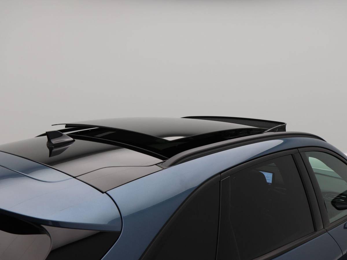 Ford Kuga Ford Kuga 2.5 224 Pk PHEV Graphite Tech Edition | Stoel/Stuurverwarming | Panoramadak | Camera | Adaptive Cruise | CarPlay | 19 Inch | 66.027 Km !!