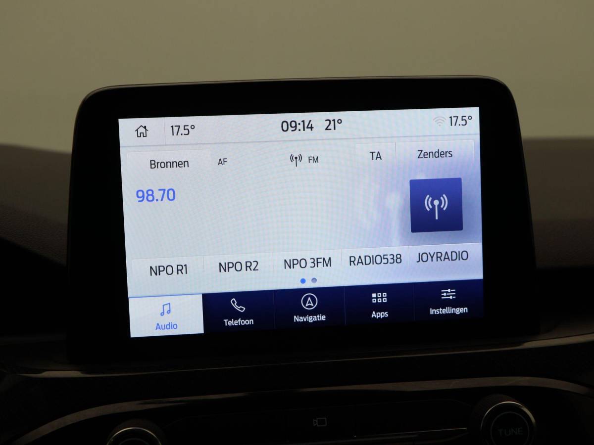 Ford Kuga Ford Kuga 2.5 224 Pk PHEV Graphite Tech Edition | Stoel/Stuurverwarming | Panoramadak | Camera | Adaptive Cruise | CarPlay | 19 Inch | 66.027 Km !!