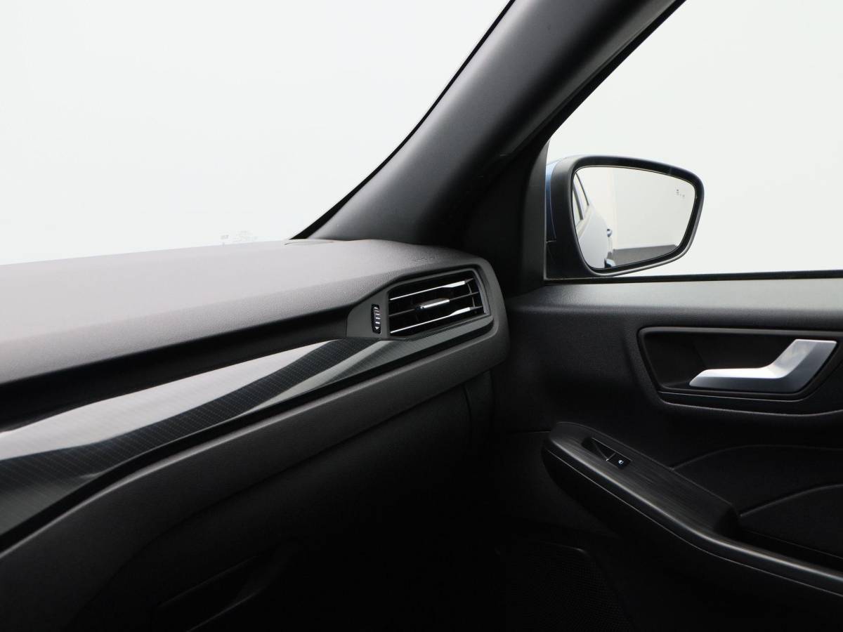 Ford Kuga Ford Kuga 2.5 224 Pk PHEV Graphite Tech Edition | Stoel/Stuurverwarming | Panoramadak | Camera | Adaptive Cruise | CarPlay | 19 Inch | 66.027 Km !!