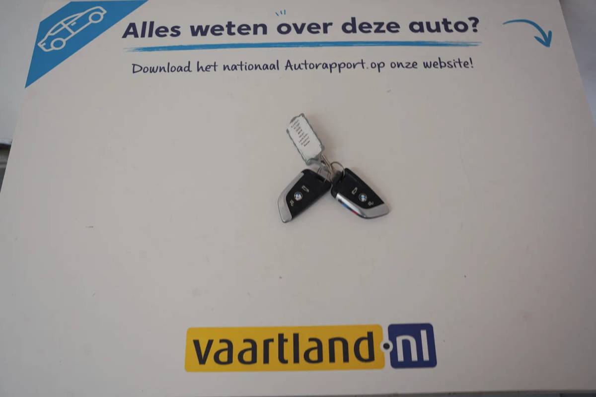 BMW 2 Serie BMW 2-serie Active Tourer 218i M Sport Executive Aut. [ Navi PDC Sfeerverlichting ]
