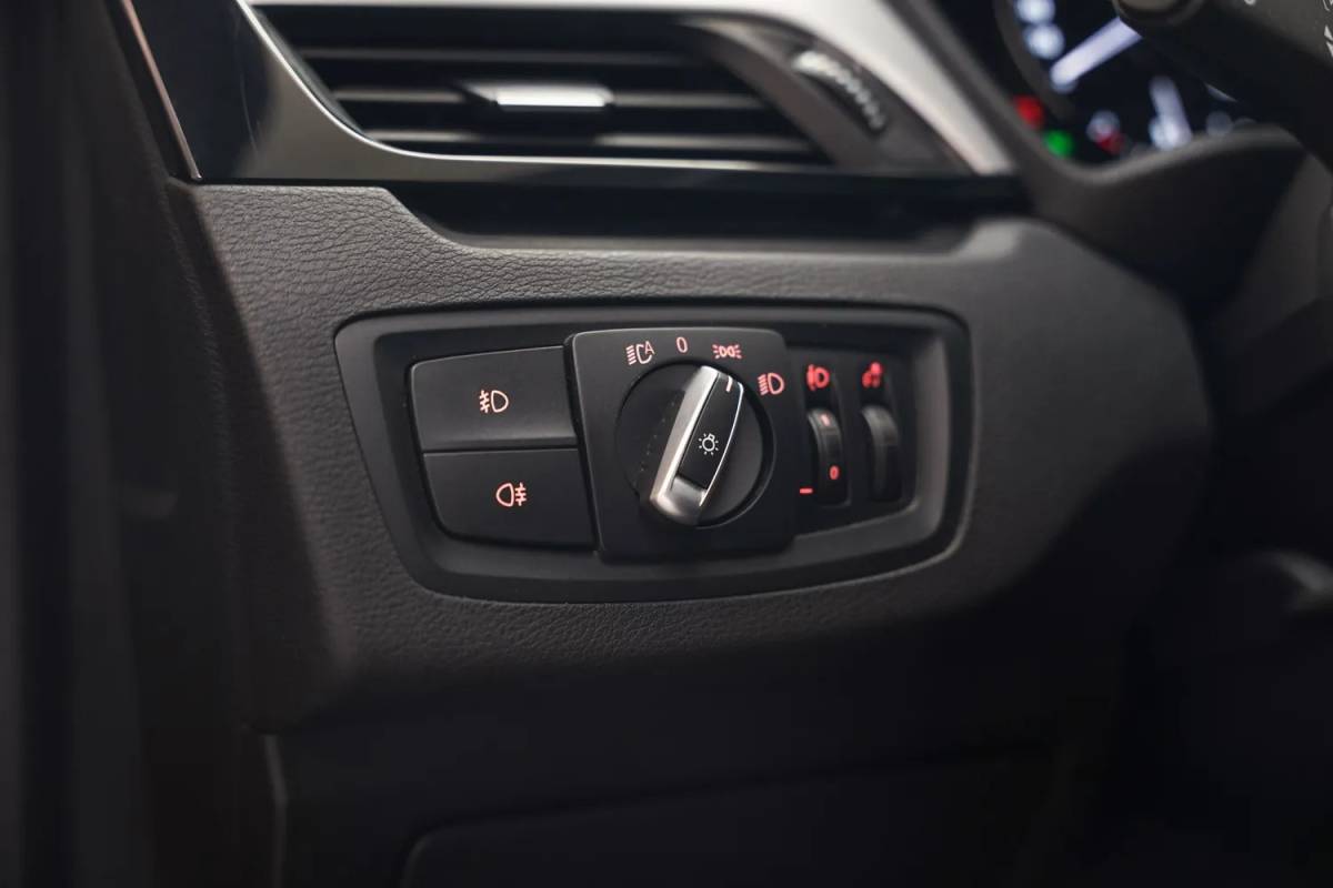 BMW X1 BMW X1 xDrive25e Executive [ LED Navi Camera Leder Stoelverwarming ]