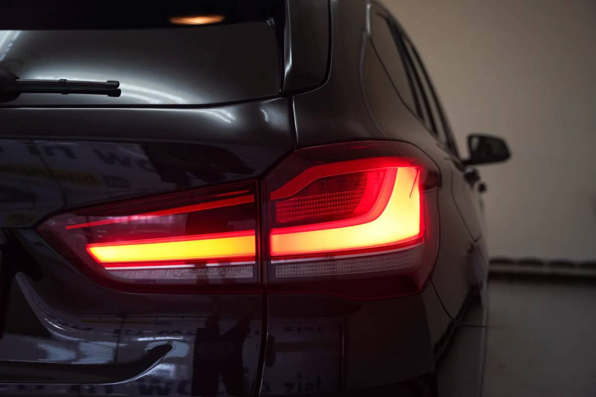 BMW X1 BMW X1 xDrive25e Executive [ LED Navi Camera Leder Stoelverwarming ]