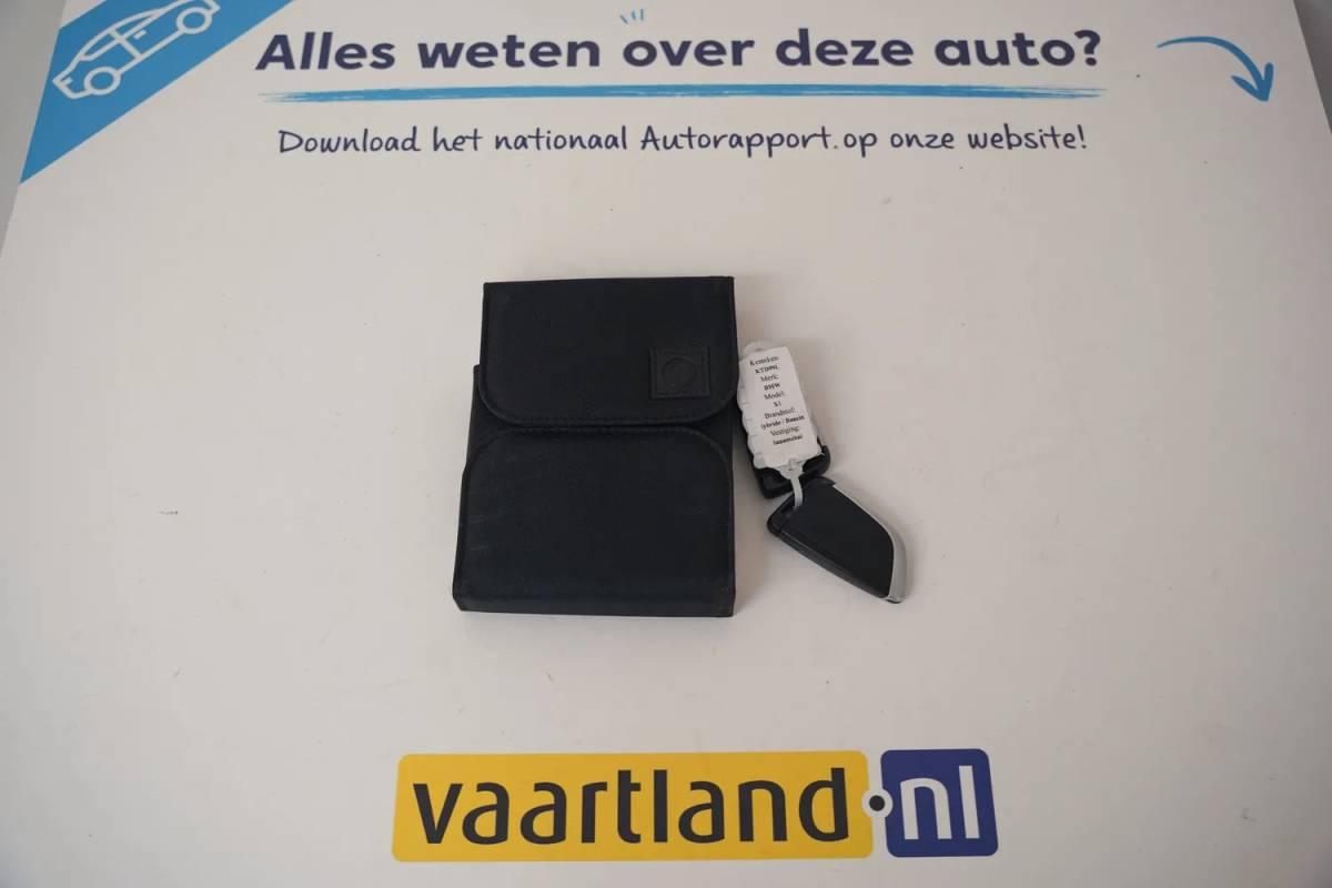 BMW X1 BMW X1 xDrive25e Executive [ LED Navi Camera Leder Stoelverwarming ]