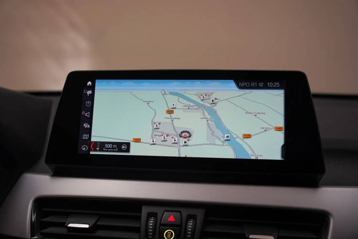 BMW X1 BMW X1 xDrive25e Executive [ LED Navi Camera Leder Stoelverwarming ]