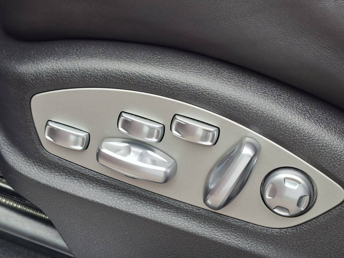 Porsche Macan Porsche Macan 3.0 S 354PK Adap.Cruise Pano Luchtv Carplay Krijtgrijs Memory BOSE