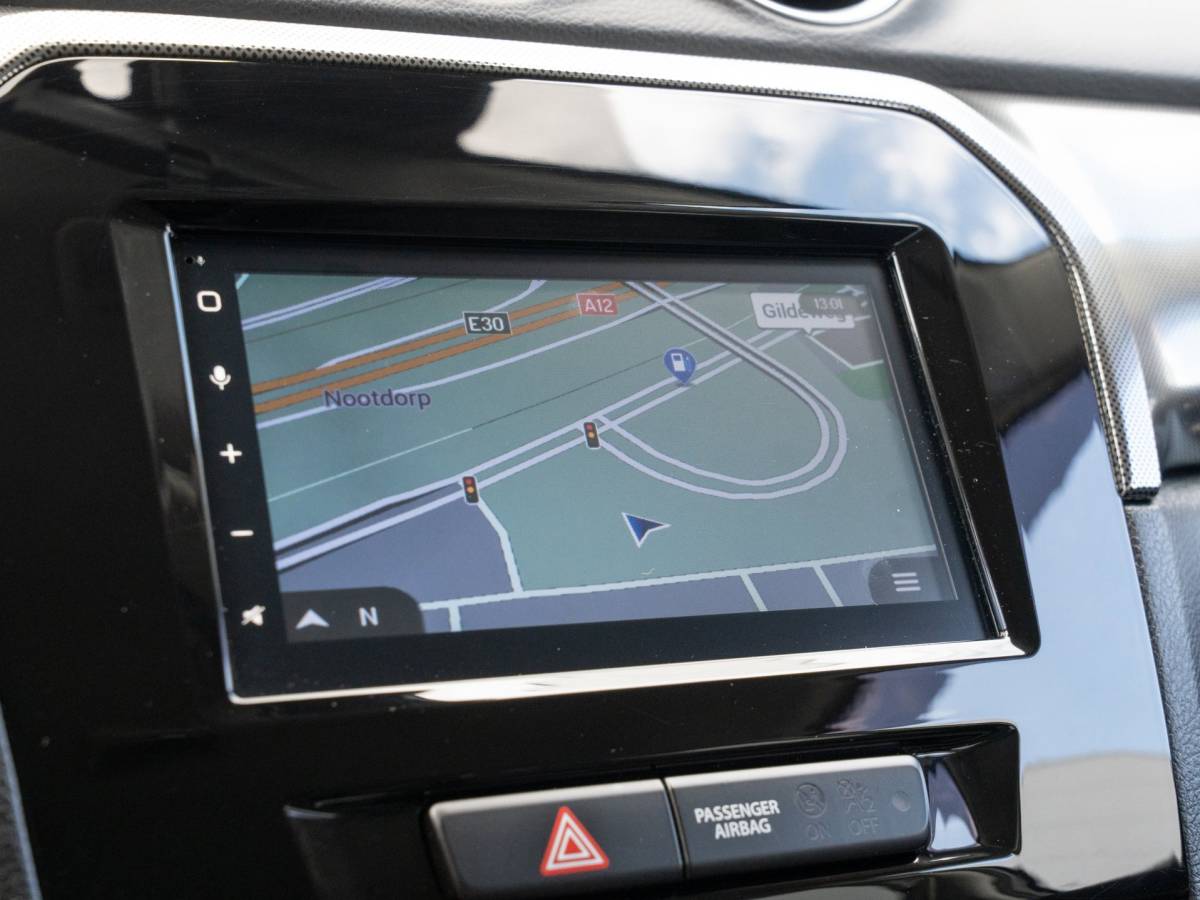 Suzuki Vitara Suzuki Vitara 1.4 Boosterjet Style Smart hybrid| Apple/Android Carplay| Adaptive cruise keyless Entry |Parkeersensoren| Blindspot|