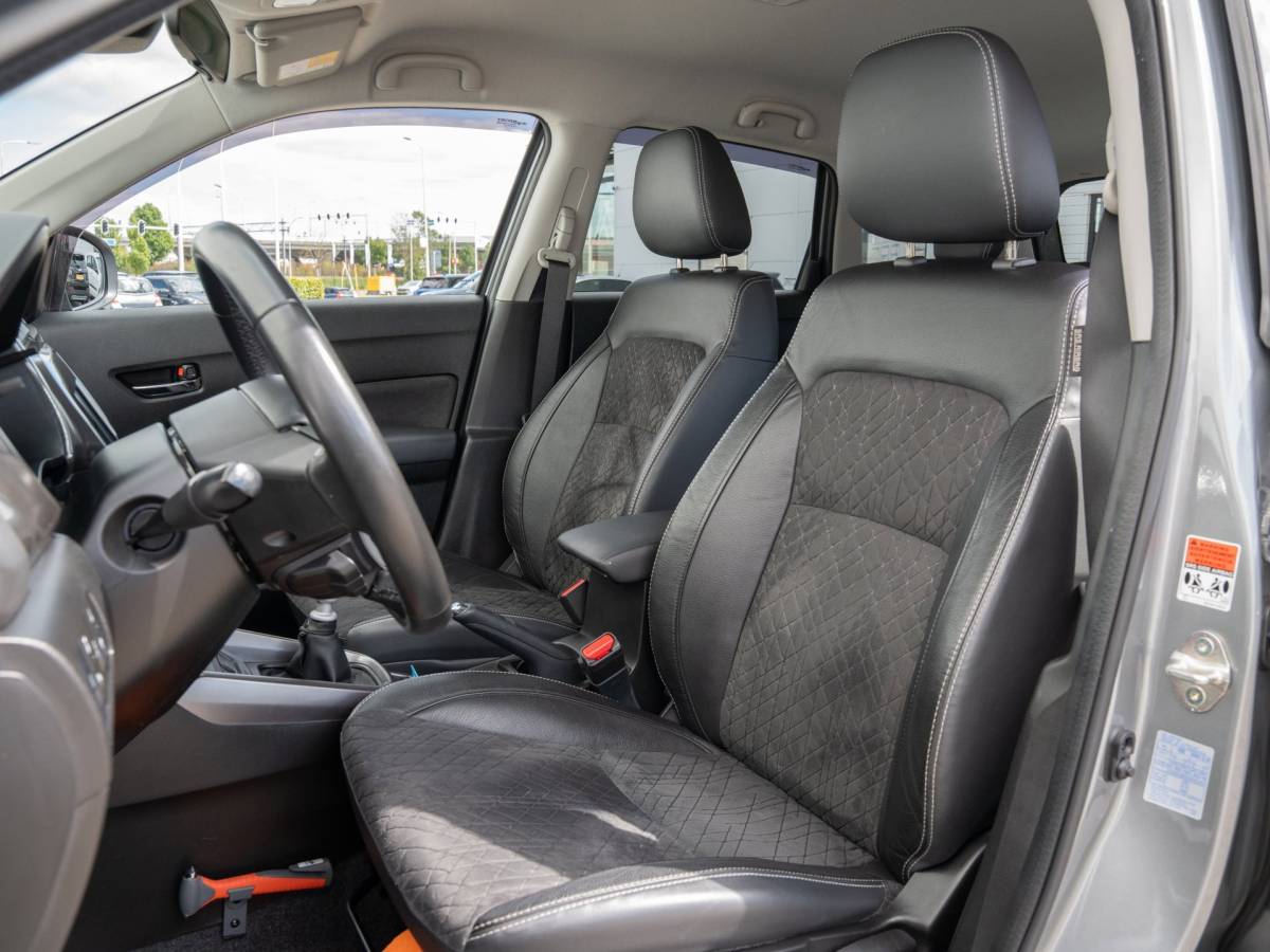 Suzuki Vitara Suzuki Vitara 1.4 Boosterjet Style Smart hybrid| Apple/Android Carplay| Adaptive cruise keyless Entry |Parkeersensoren| Blindspot|