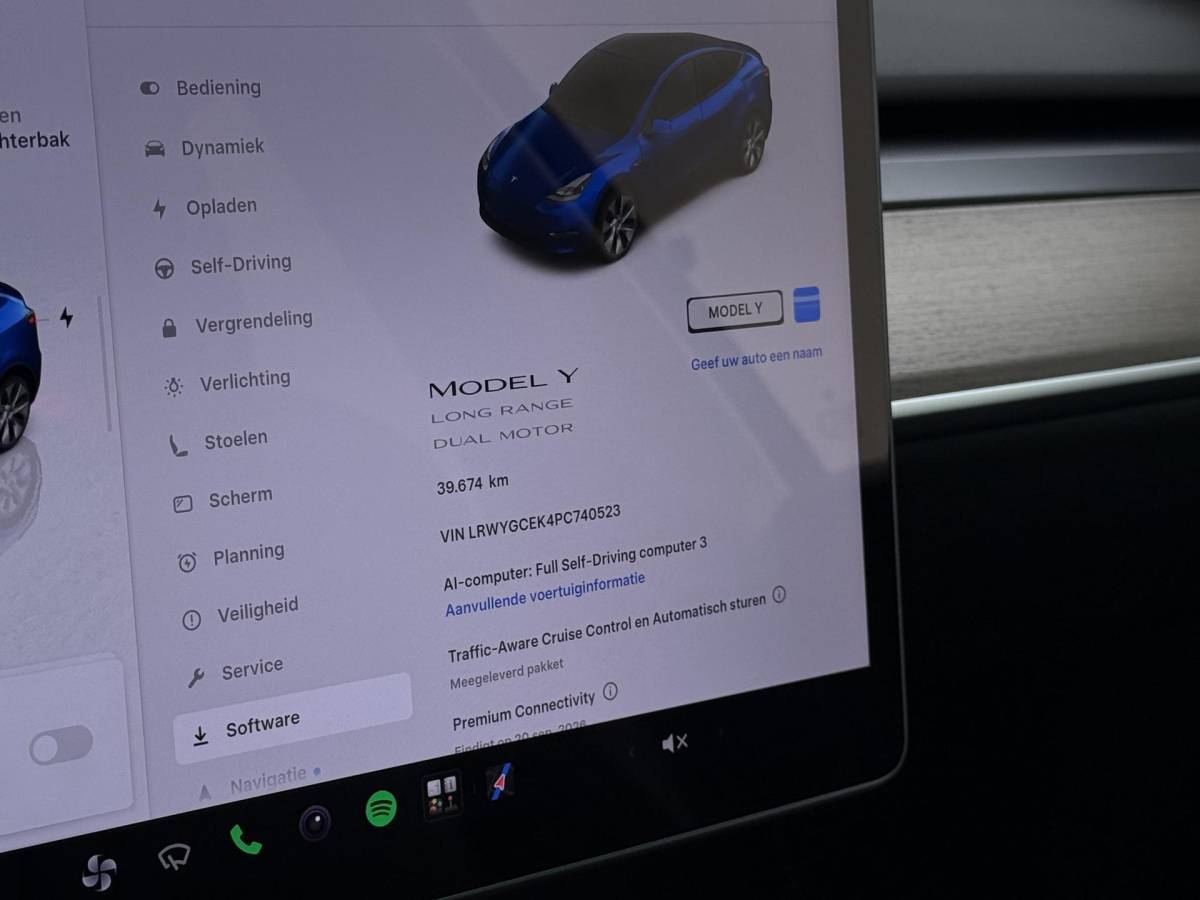 Tesla Model Y Tesla Model Y Long Range AWD 75 kWh 1E EIGENAAR | ORIGINEEL NL AUTO | SOH 97% | RIJKLAAR GELEVERD | TESLA FABRIEKSGARANTIE TOT 03-2027 OF 80.000 KM | TESLA GARANTIE ACCU + AANDRIJFLIJN T/M 03-2031 OF 192.000 KM