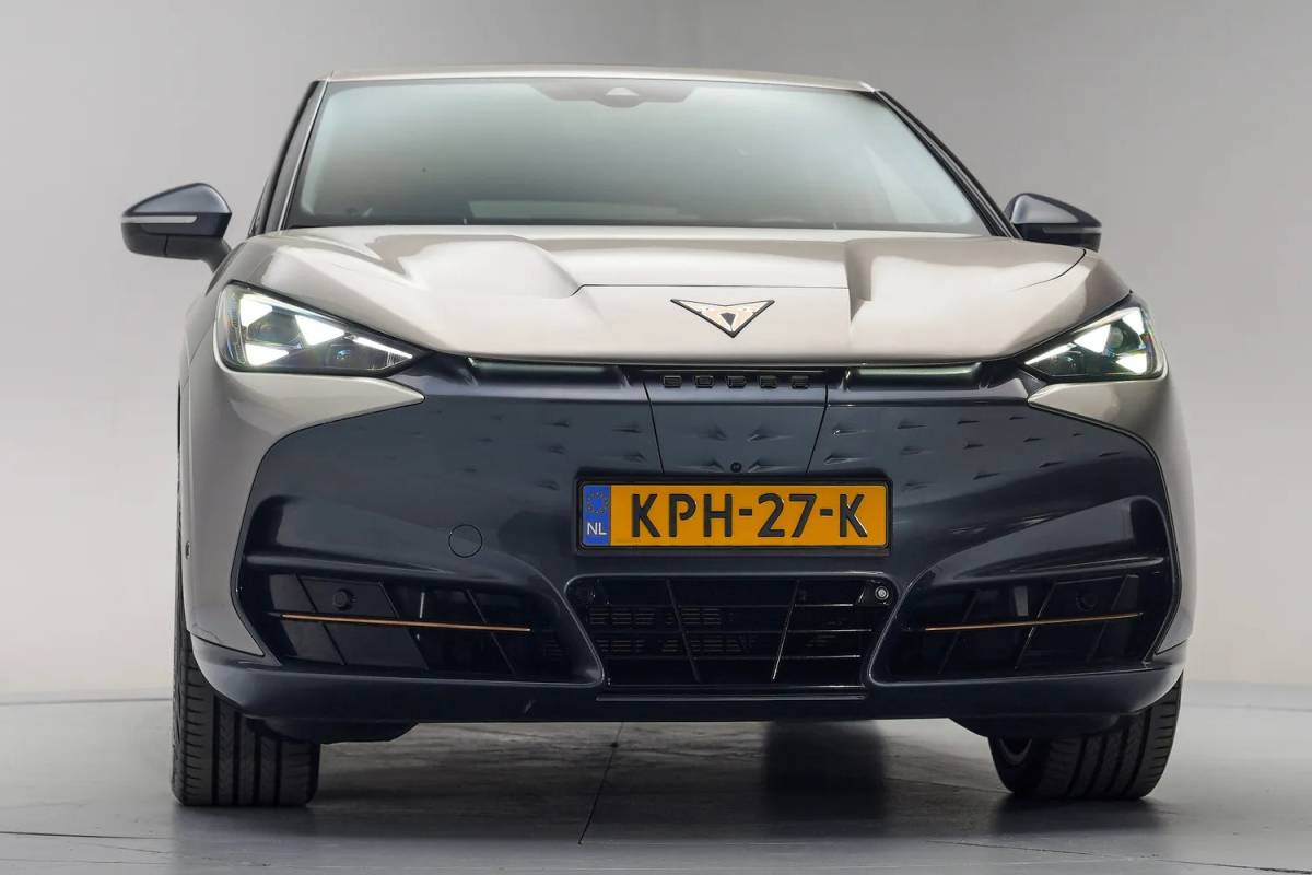 CUPRA Tavascan CUPRA Tavascan VZ Adrenaline 82 kWh [ Panoramadak 360°Camera Sfeerverlichting ]