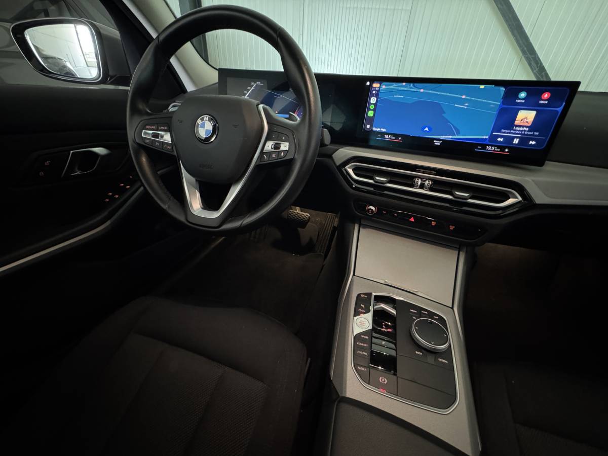 BMW 3 Serie BMW 3-serie Touring NEW 318IA 2.0 156PK  AUT. NAVI/LED/PDC/CARPLAY