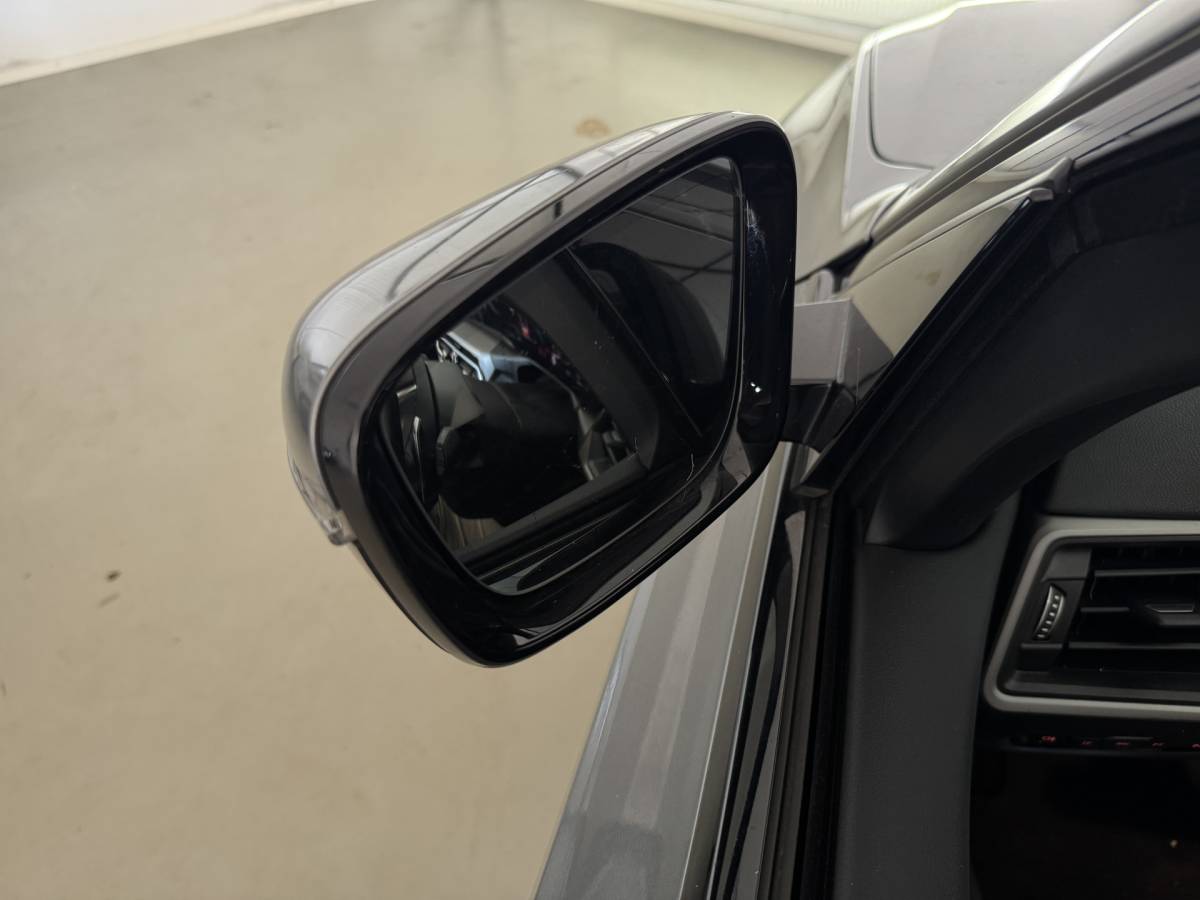 BMW 3 Serie BMW 3-serie Touring NEW 318IA 2.0 156PK  AUT. NAVI/LED/PDC/CARPLAY