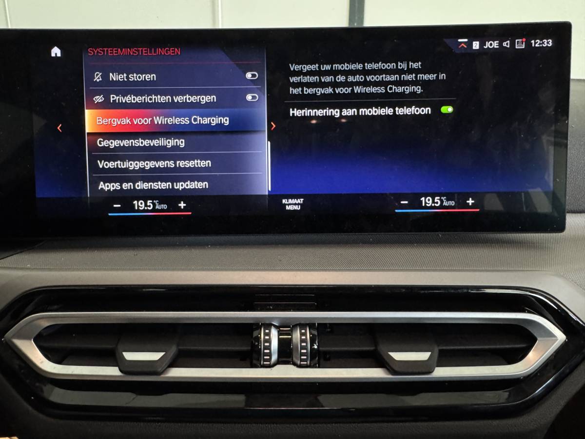 BMW 3 Serie BMW 3-serie Touring NEW 318IA 2.0 156PK  AUT. NAVI/LED/PDC/CARPLAY