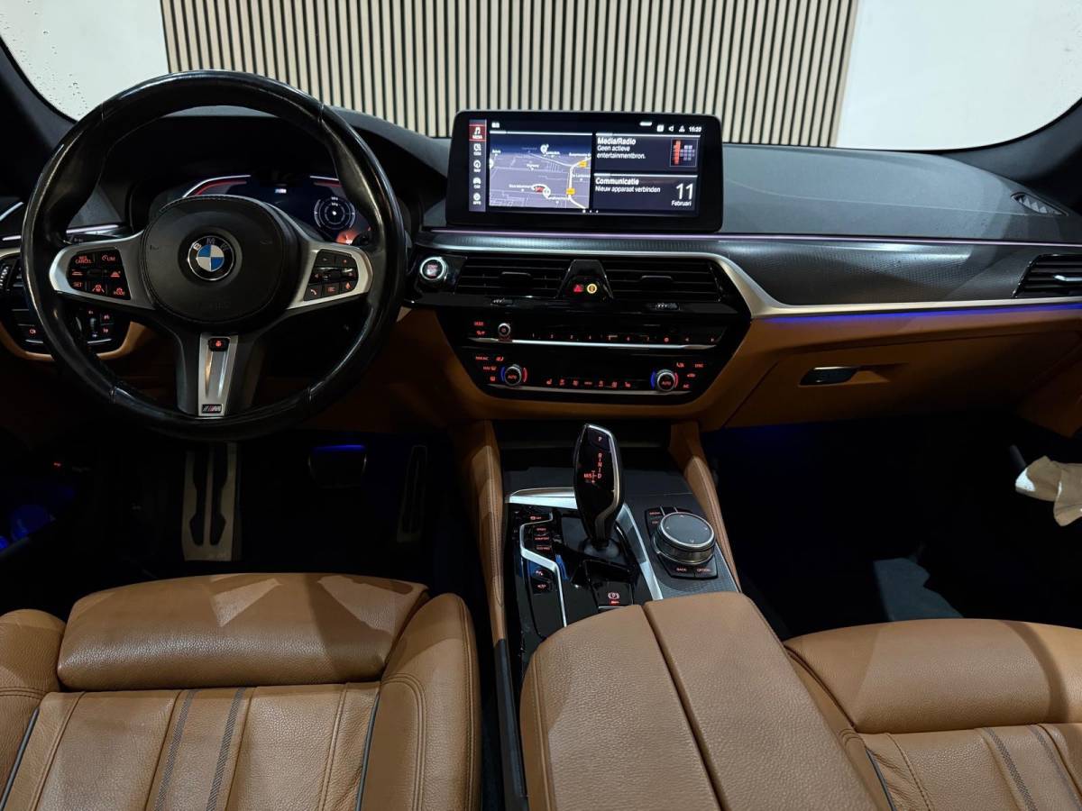 BMW 5 Serie BMW 5-serie 530i Business Edition Plus Aut 2021 Facelift M-Sport/ Pano/Lazer