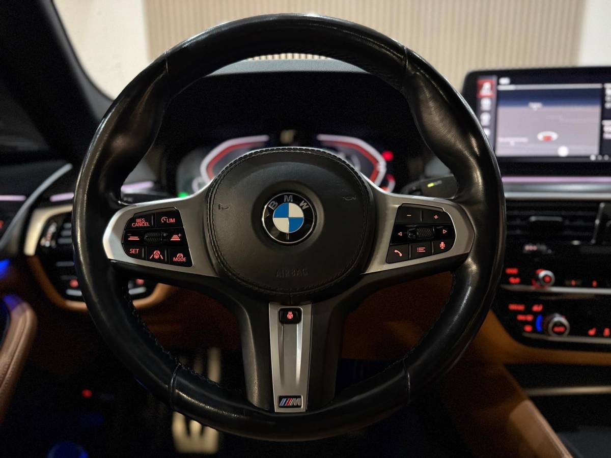 BMW 5 Serie BMW 5-serie 530i Business Edition Plus Aut 2021 Facelift M-Sport/ Pano/Lazer