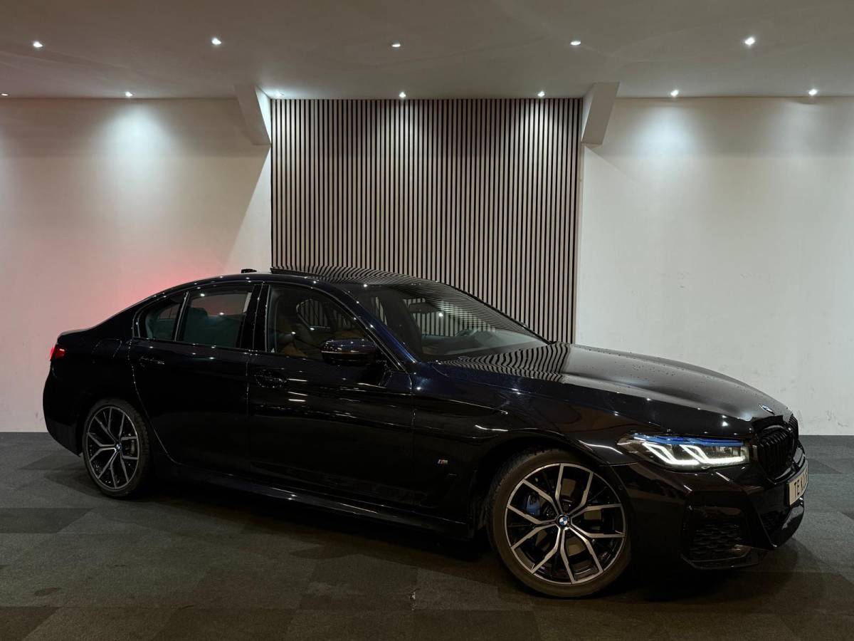 BMW 5 Serie BMW 5-serie 530i Business Edition Plus Aut 2021 Facelift M-Sport/ Pano/Lazer