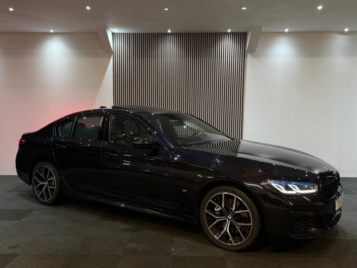 BMW 5 Serie BMW 5-serie 530i Business Edition Plus Aut 2021 Facelift M-Sport/ Pano/Lazer