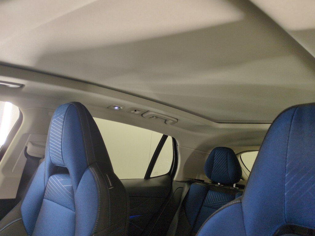 Lynk & Co 01 Lynk & Co 01 1.5 262pk Plug-in Adapt.Cruise Pano.dak Carplay Black Magic