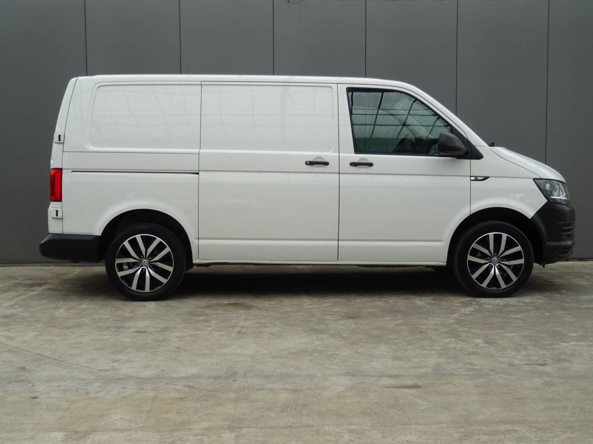 Volkswagen Transporter Volkswagen Transporter 2.0 TDI L1H1 Comfortline * 3 ZITS * MARGE !!