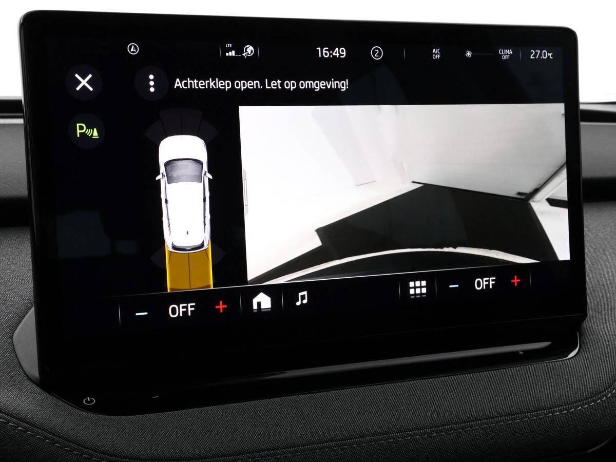 Škoda Enyaq iV Skoda Enyaq 50  150pk · SOH 94,4% · Apple/Android Car Play · Camera · Navigatie · Cruise Control · 19” Inch ·