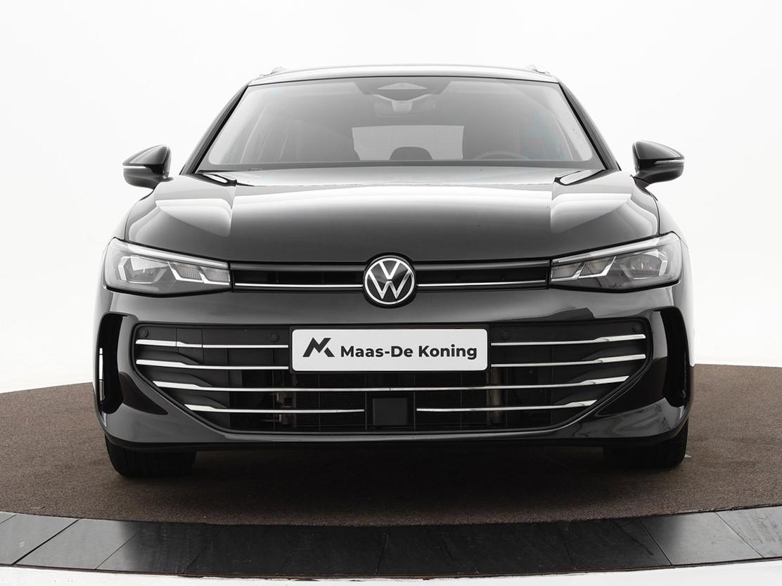 Volkswagen Passat Volkswagen Passat Variant 1.5 eTSI 150pk DSG Business · Camera · Stuur- & Stoelverwarming · Apple/Android Car Play · Massagefunctie Voorstoelen · Garantie t/m 11-06-2028 of 100.000km