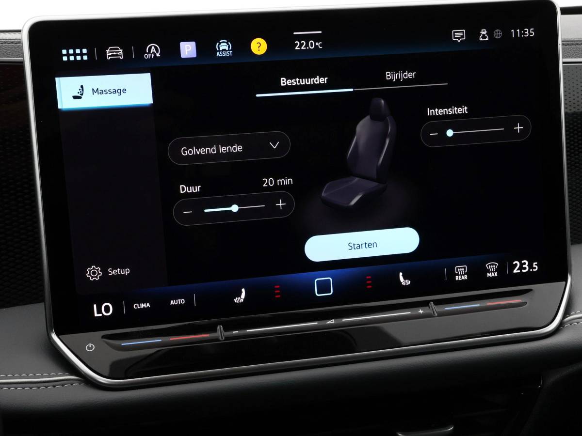 Volkswagen Passat Volkswagen Passat Variant 1.5 eTSI 150pk DSG Business · Camera · Stuur- & Stoelverwarming · Apple/Android Car Play · Massagefunctie Voorstoelen · Garantie t/m 11-06-2028 of 100.000km