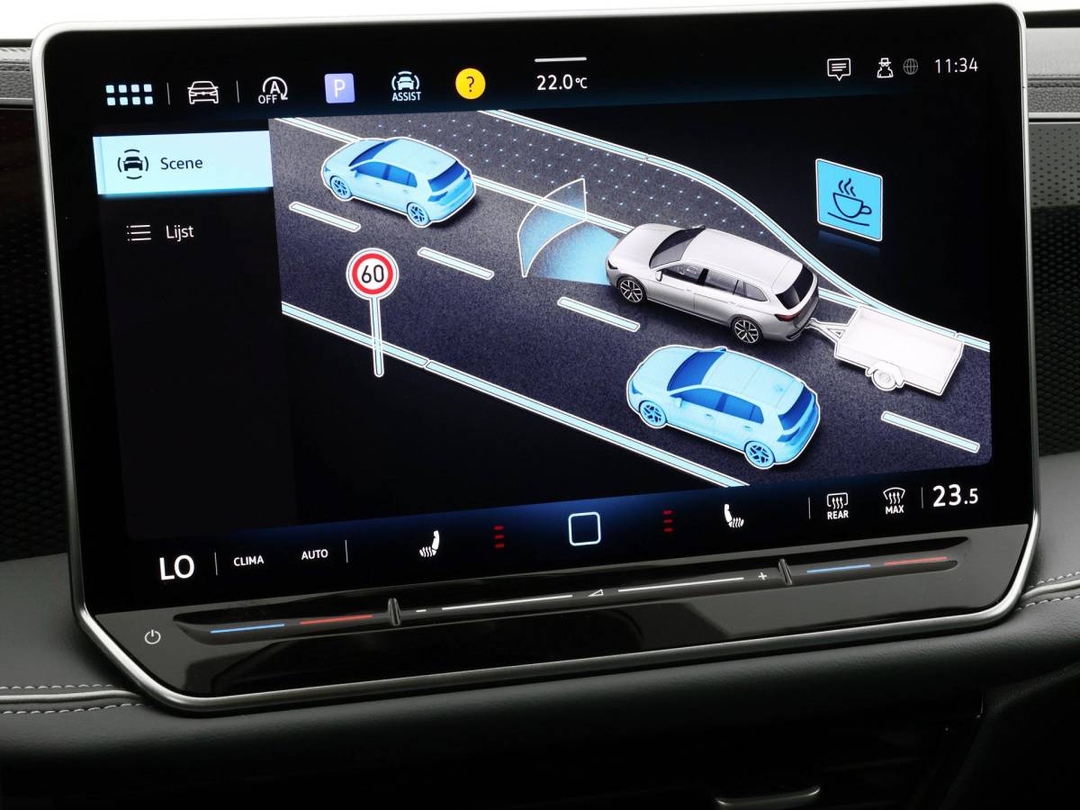 Volkswagen Passat Volkswagen Passat Variant 1.5 eTSI 150pk DSG Business · Camera · Stuur- & Stoelverwarming · Apple/Android Car Play · Massagefunctie Voorstoelen · Garantie t/m 11-06-2028 of 100.000km