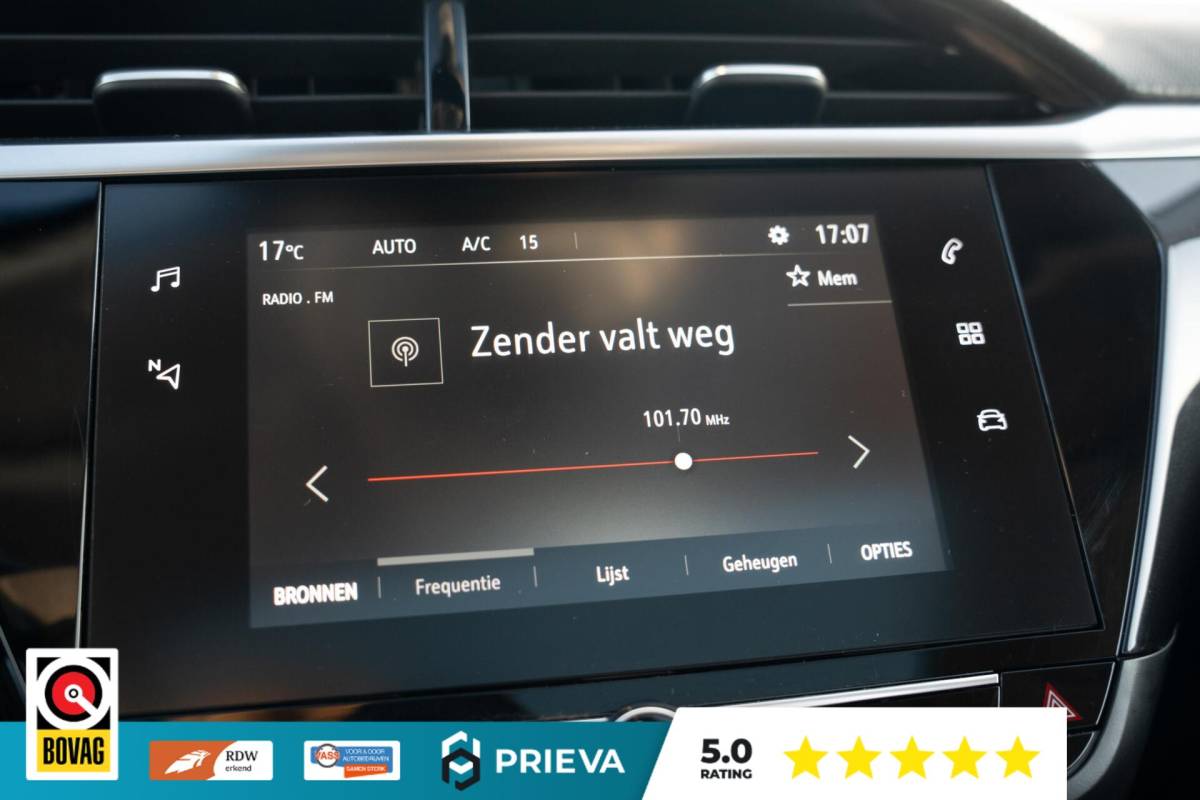 Opel Corsa Opel Corsa 1.2 Sport | Pano | Leder | Stoelverwarming | Navi | LED | 17”
