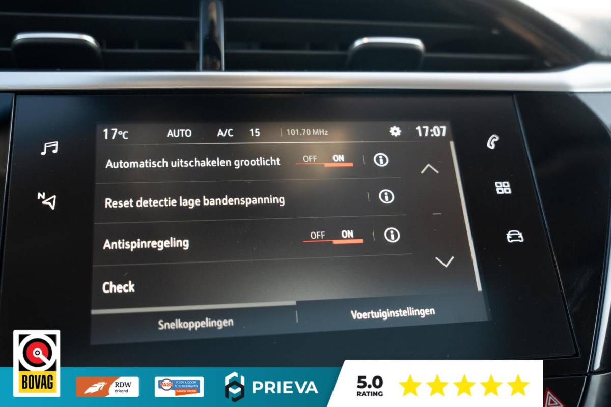 Opel Corsa Opel Corsa 1.2 Sport | Pano | Leder | Stoelverwarming | Navi | LED | 17”
