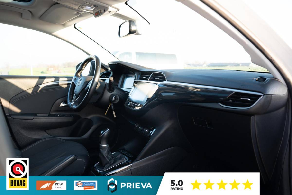 Opel Corsa Opel Corsa 1.2 Sport | Pano | Leder | Stoelverwarming | Navi | LED | 17”
