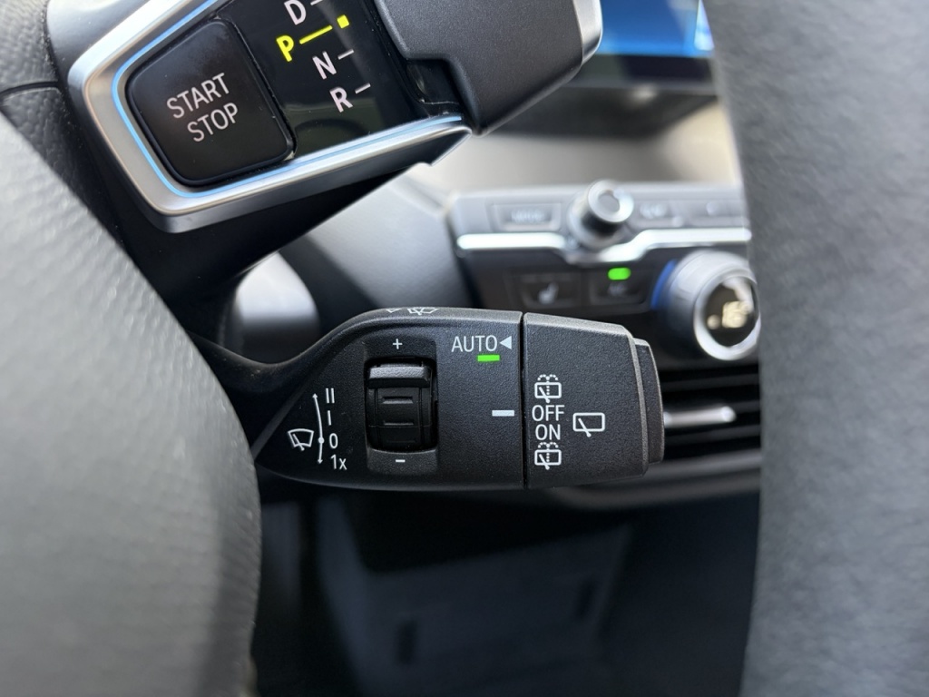 BMW i3 BMW i3 170pk (120 Ah) 42kWh Aut Executive Edition / SOH 95%
