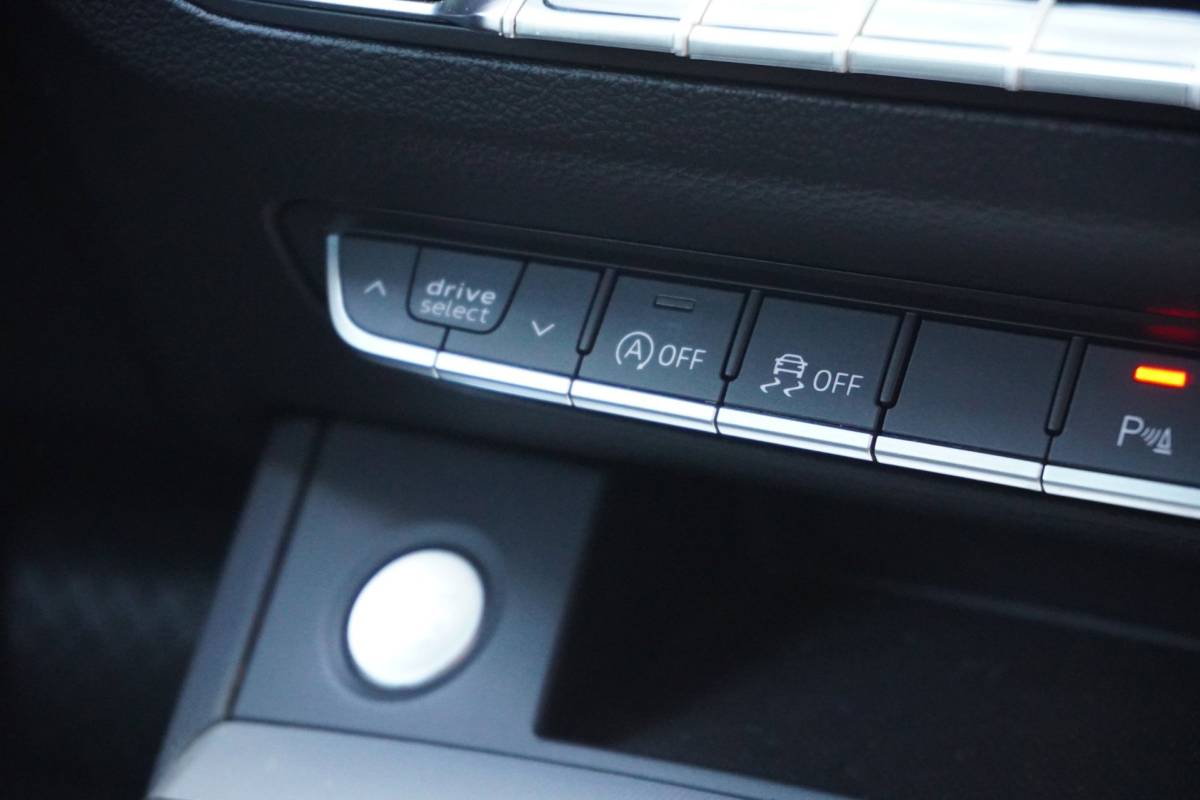 Audi Q5 Audi Q5 40 TDI quattro Pro Line S | Automaat | Airco | Navigatie | Camera | Vol opties | Elek. Pakket | Inruil mogelijk