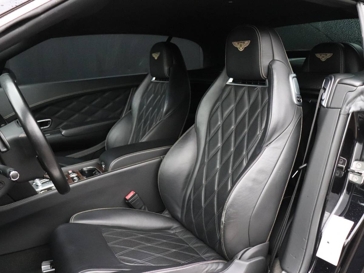 Bentley Continental GT Bentley Continental GTC 4.0 V8 LEDER | MEMORY | NAIM AUDIO | CAMERA | STOELVERK. | CRUISE | NAVI |