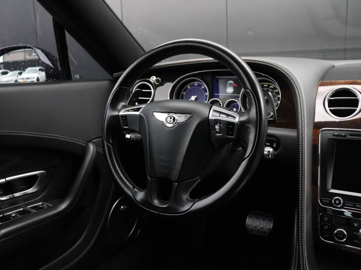 Bentley Continental GT Bentley Continental GTC 4.0 V8 LEDER | MEMORY | NAIM AUDIO | CAMERA | STOELVERK. | CRUISE | NAVI |