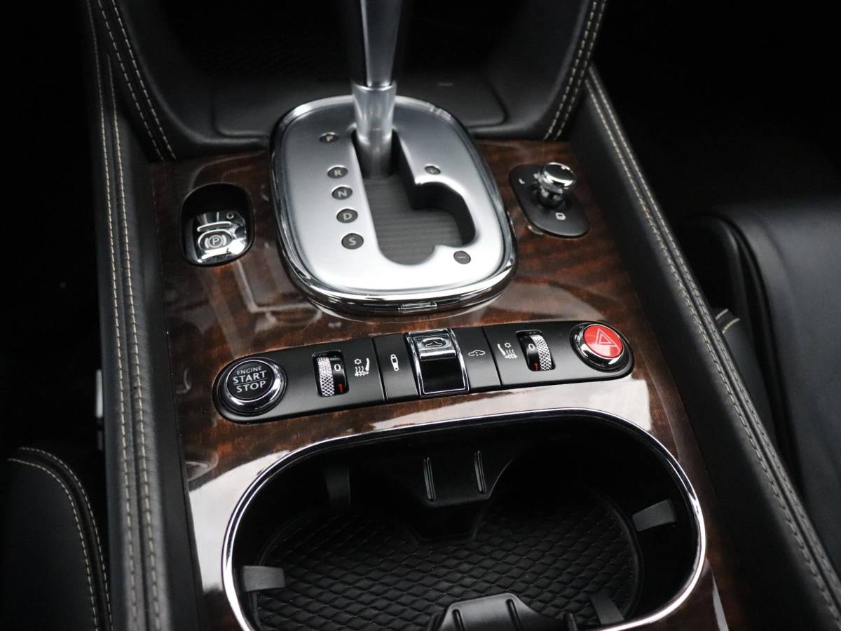 Bentley Continental GT Bentley Continental GTC 4.0 V8 LEDER | MEMORY | NAIM AUDIO | CAMERA | STOELVERK. | CRUISE | NAVI |
