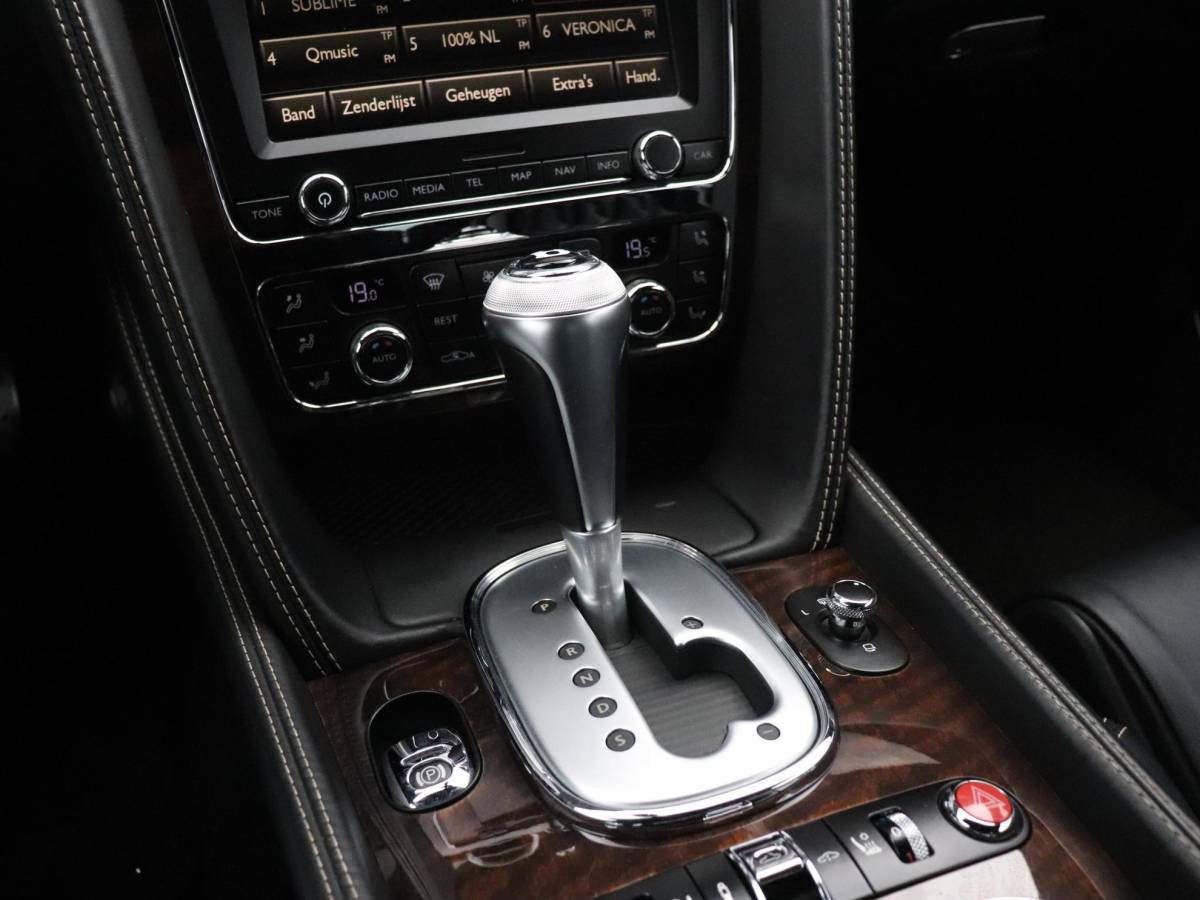 Bentley Continental GT Bentley Continental GTC 4.0 V8 LEDER | MEMORY | NAIM AUDIO | CAMERA | STOELVERK. | CRUISE | NAVI |