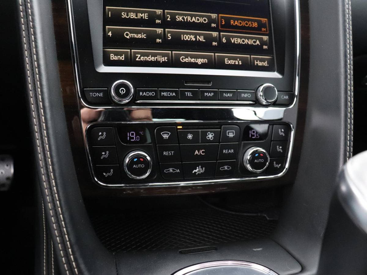 Bentley Continental GT Bentley Continental GTC 4.0 V8 LEDER | MEMORY | NAIM AUDIO | CAMERA | STOELVERK. | CRUISE | NAVI |