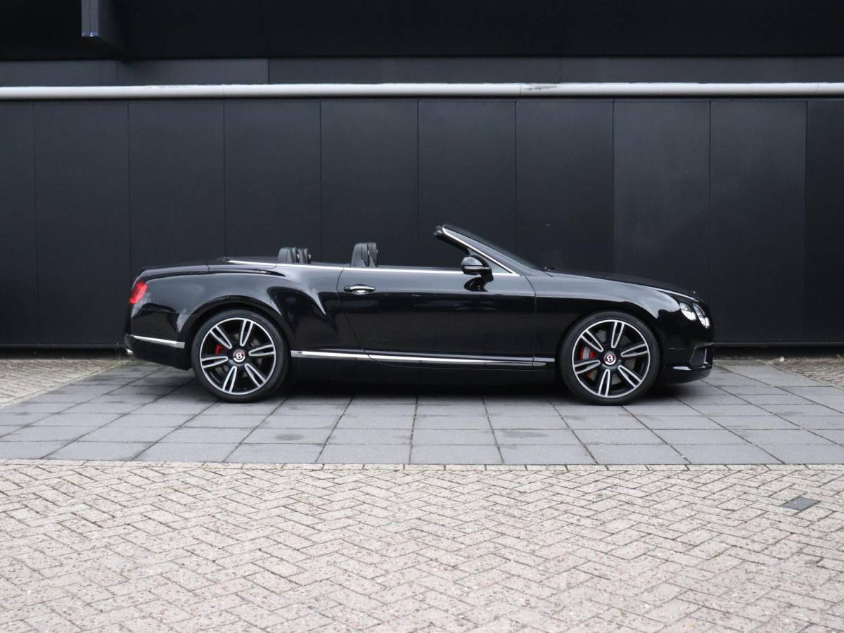 Bentley Continental GT Bentley Continental GTC 4.0 V8 LEDER | MEMORY | NAIM AUDIO | CAMERA | STOELVERK. | CRUISE | NAVI |