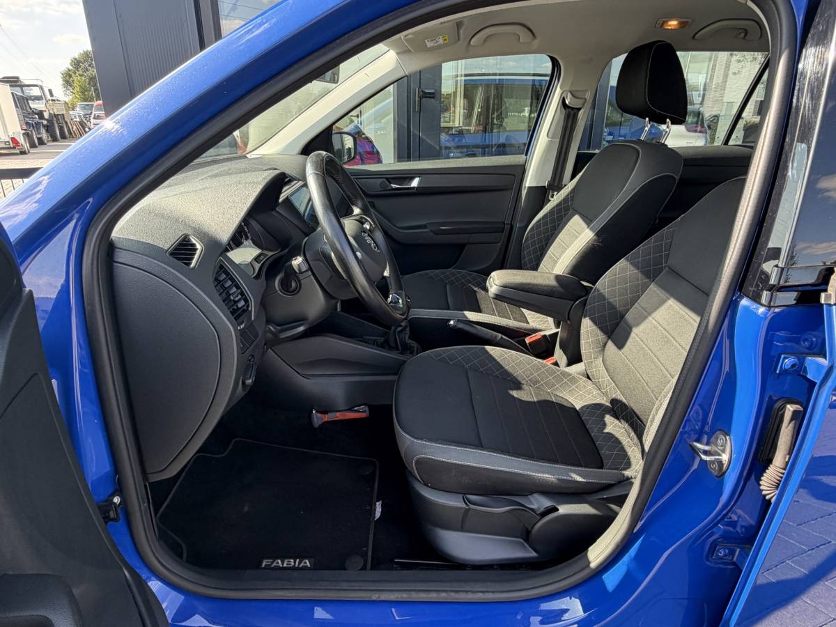 Škoda Fabia ŠKODA Fabia Combi 1.0 TSI Ambition Airco | Cruise | Nav | Carplay